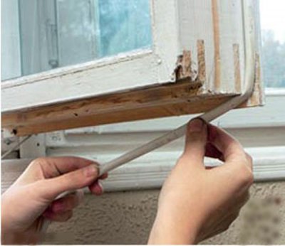Как обновить деревянные окна на даче?