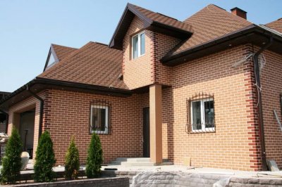 Достоинства и недостатки использования клинкерной плитки при отделке фасадов домов